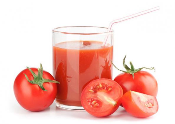 خوردن آب گوجه فرنگی ناشتا ضامن سلامتی