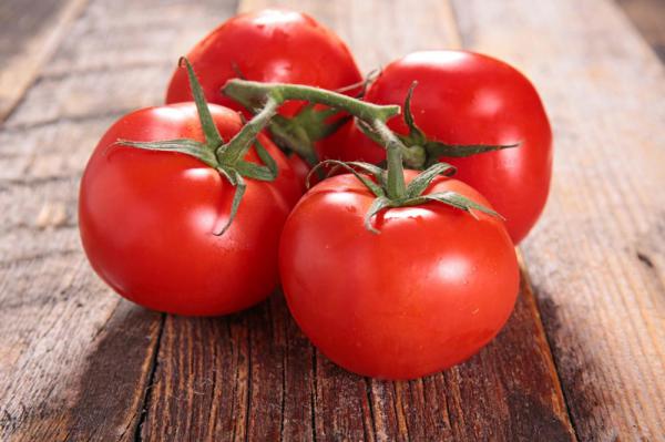 10 ویتامین مهم در گوجه گلخانه ای 